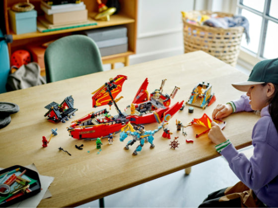 LEGO Ninjago - Destiny's Bounty - race tegen de klok - 71797