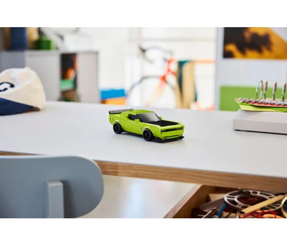 LEGO Speed Champions - Dodge Challenger SRT Hellcat sportauto - 77237