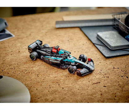 LEGO Speed Champions - Mercedes-AMG F1® W15 racewagen - 77244