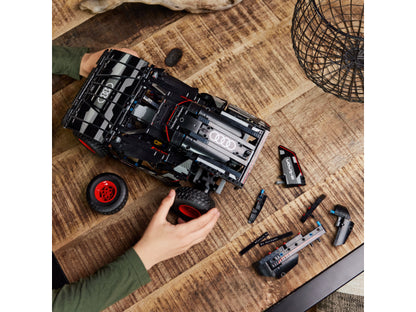LEGO Technic - Audi RS Q e-tron - 42160