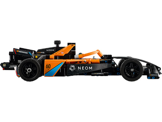 LEGO Technic - NEOM McLaren Formula E racewagen - 42169