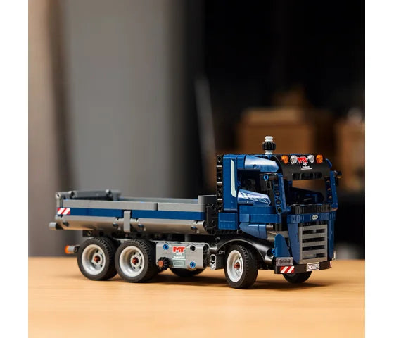 LEGO Technic - Vrachtwagen met kiepfunctie - 42203