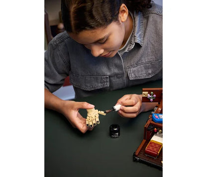 LEGO Wednesday - Appartement van Thing - 76785