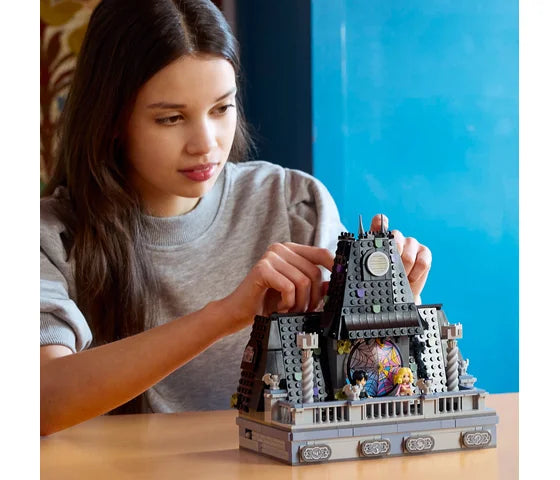 LEGO Wednesday - Wednesday en Enids kamer - 76781